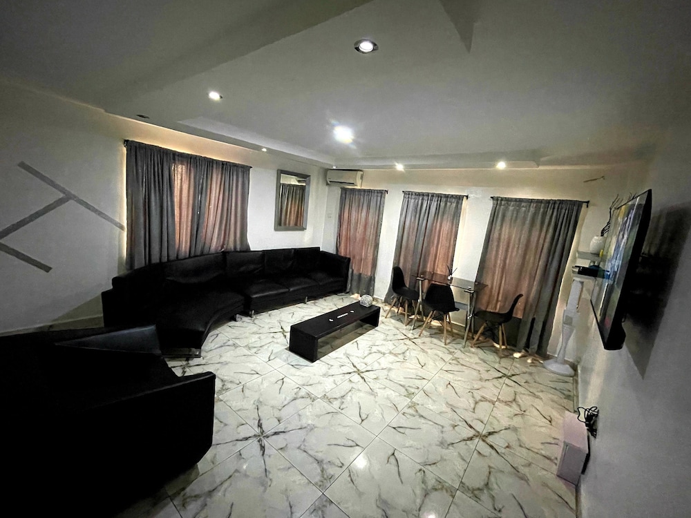 Apartment, 3 Bedrooms, Kitchen photo 3