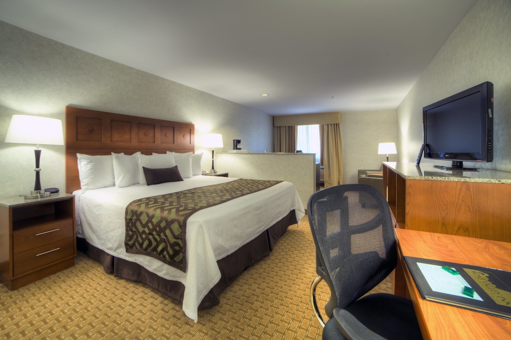 Deluxe suite, 1 king bed, Jetted tub