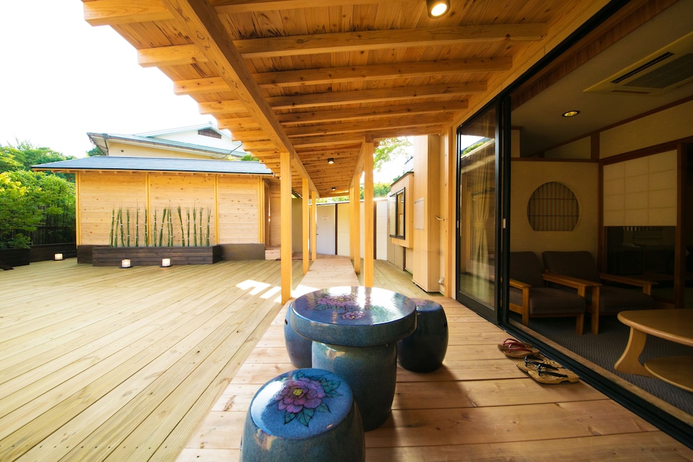 Japanese Style Room with Open Air Bath, TSUTSUJI photo 2