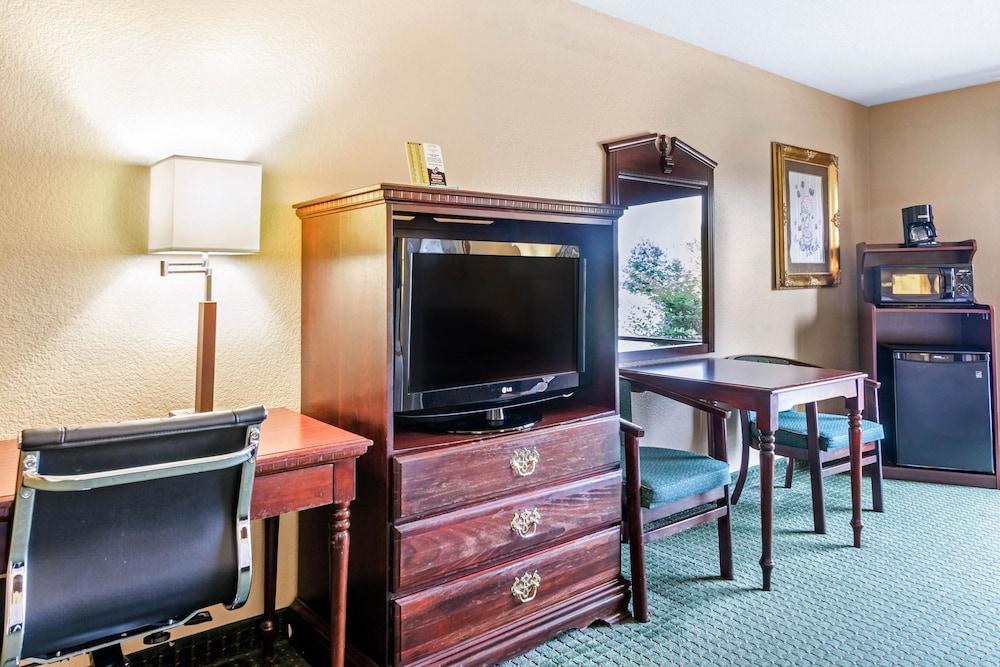 Room, 1 King Bed, Accessible, Non Smoking photo 2