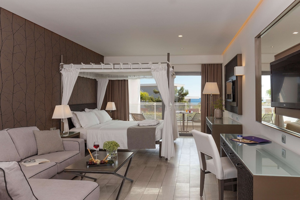 Junior Suite, Garden View - Photo 4