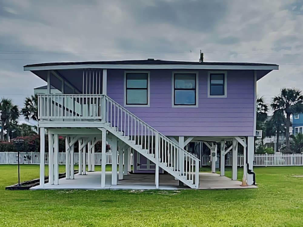 House (0 Bedroom)