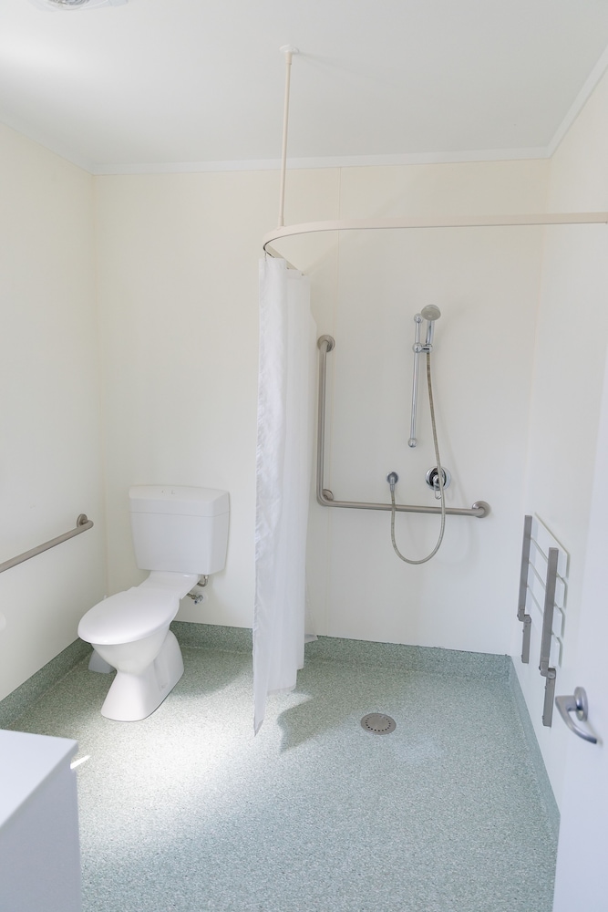 Standard Studio, 2 Twin Beds, Accessible photo 3