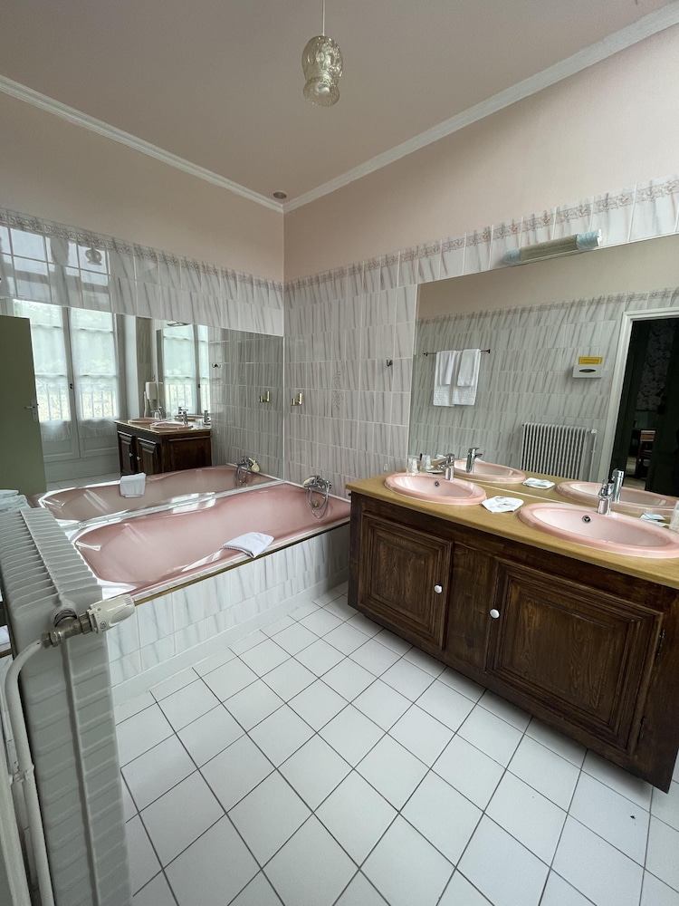 Design Suite, Ensuite, Park View - Photo 4