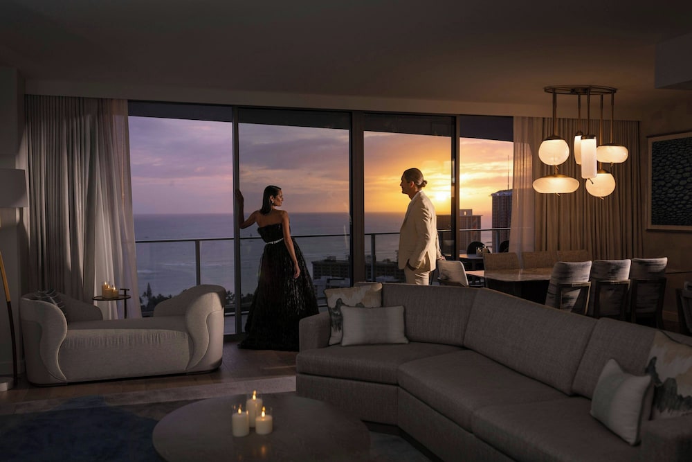 The Ritz-Carlton Residences, Waikiki Beach Hotel: Signature Suite, 3 Bedrooms photo
