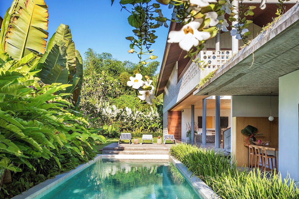 Four-Bedroom Private Pool Villa Panjang photo 1