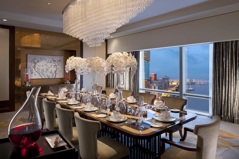 Presidential Suite photo 3