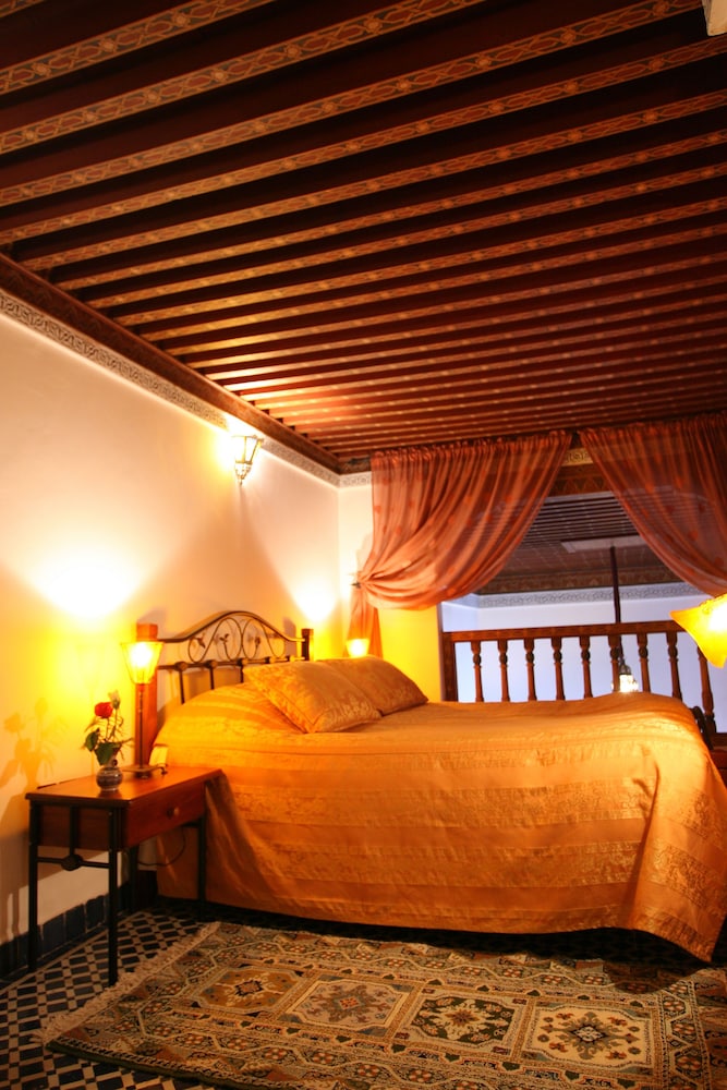 Comfort Suite photo 2