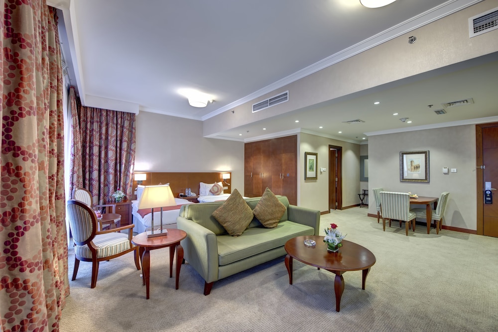 Deluxe Room (Twin) - Photo 7