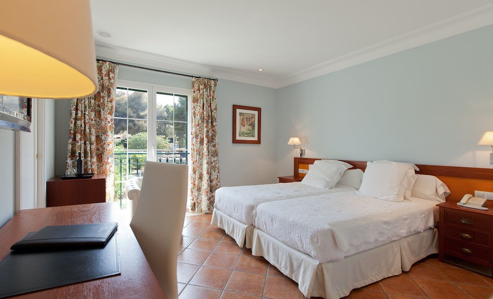 Superior Double Room, Sea View - Photo 2