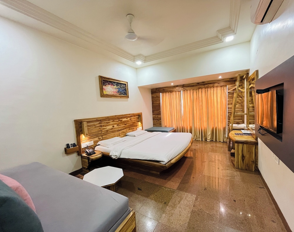Luxury Room