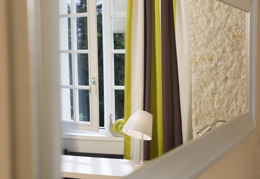 Standard Double or Twin Room photo 3