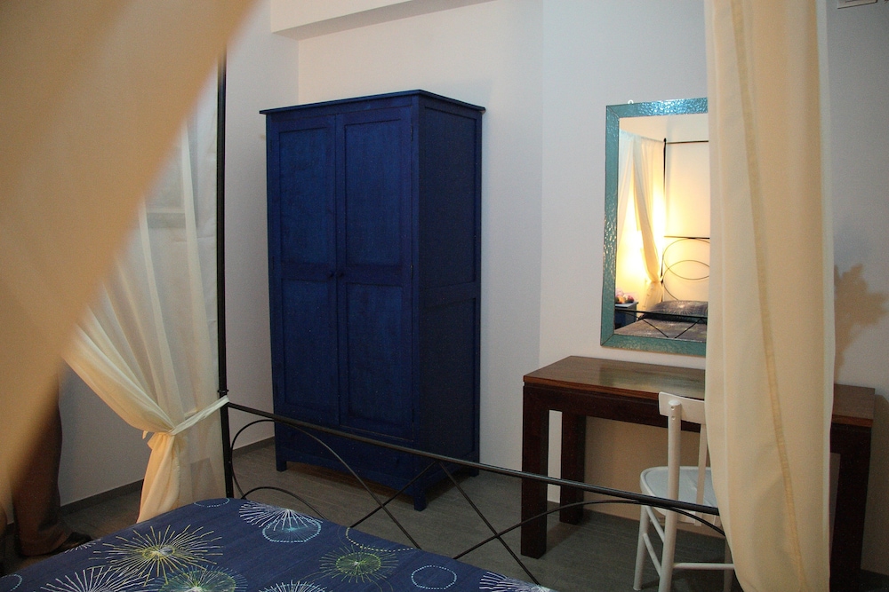 Double Room (Blue) photo 1