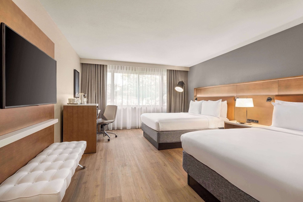 Suite, 2 Queen Beds, Non Smoking photo 1