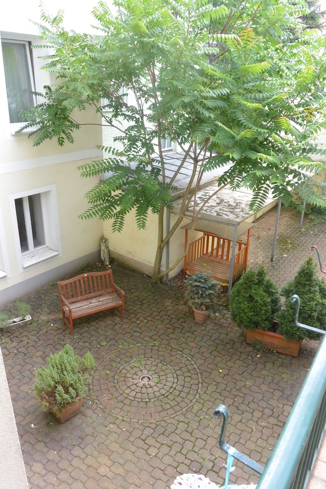 Double Room - Photo 21