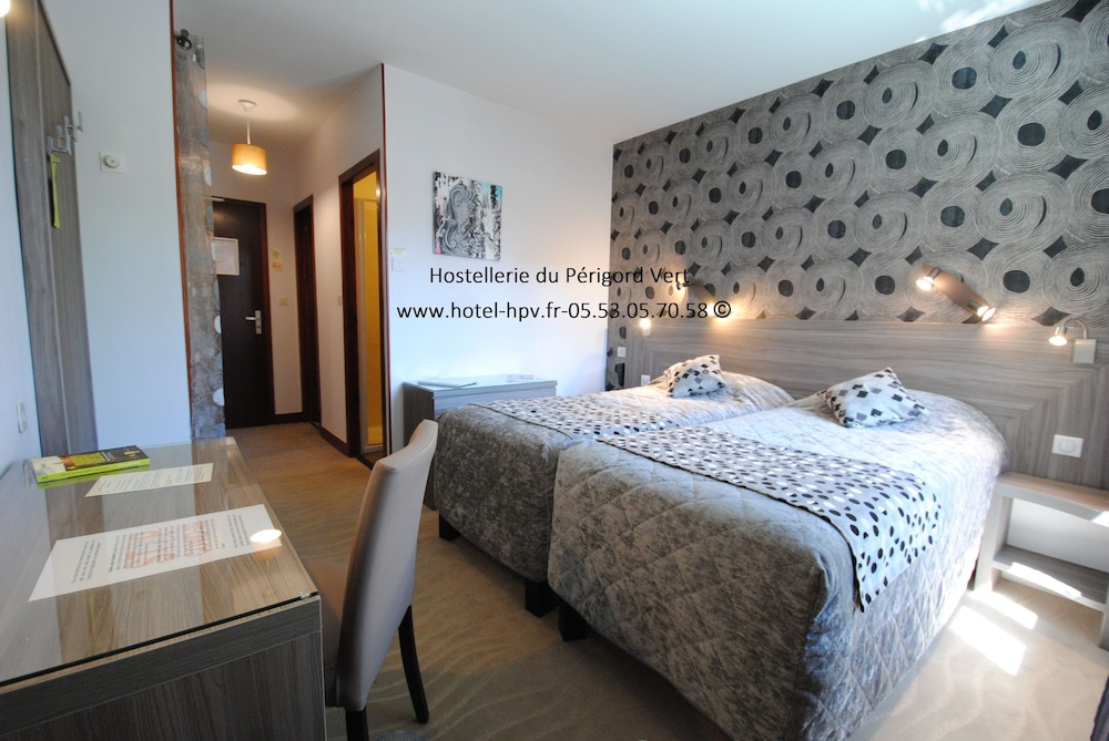 Standard Room, 2 Twin Beds photo 2