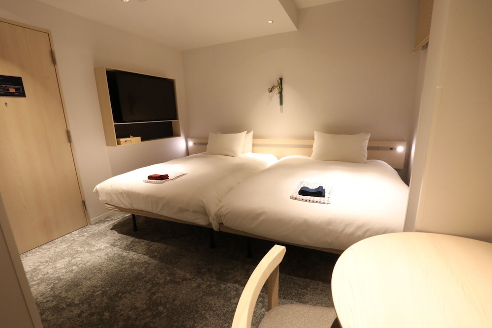 [ DANNOURA 206 ] Modern Standard Twin Room - Photo 1