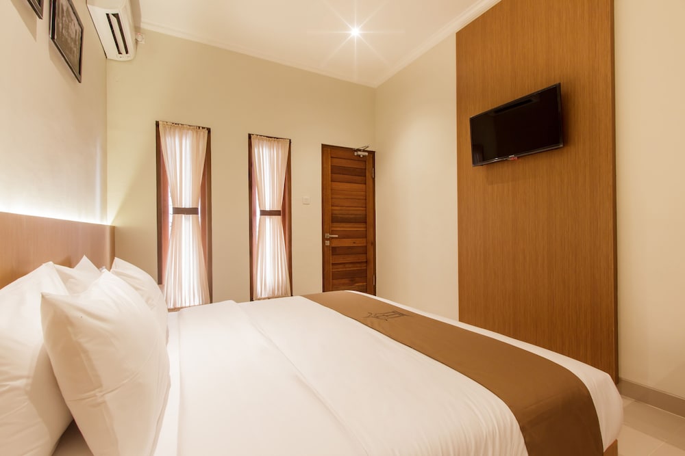 Deluxe Double or Twin Room - Photo 2