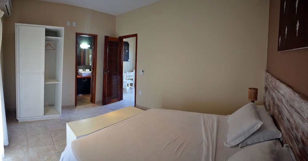 Deluxe Apartment, Pool View - Photo 7