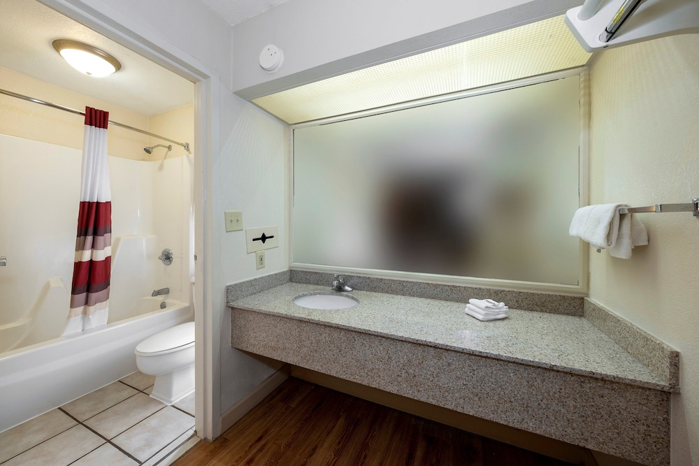 Suite, 2 Double Beds, Non Smoking photo 2