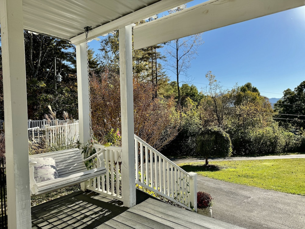 House, 2 Bedrooms
