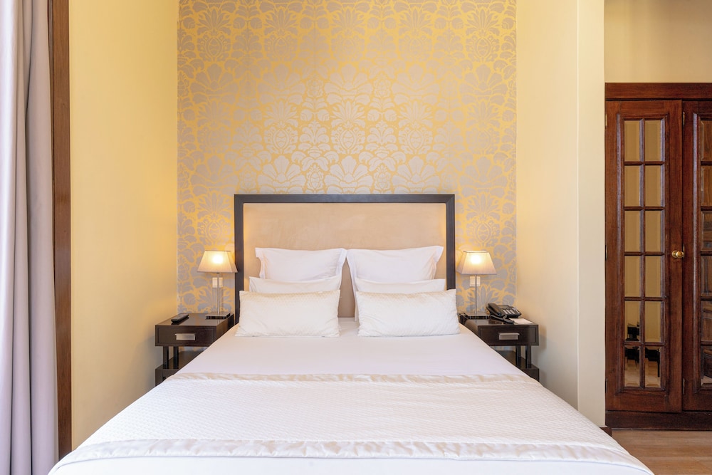 Standard Double Room - Photo 2