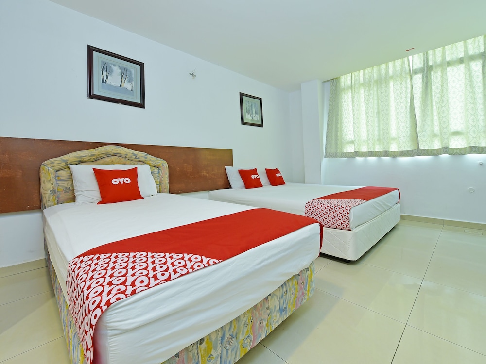 Deluxe Triple Room photo 3