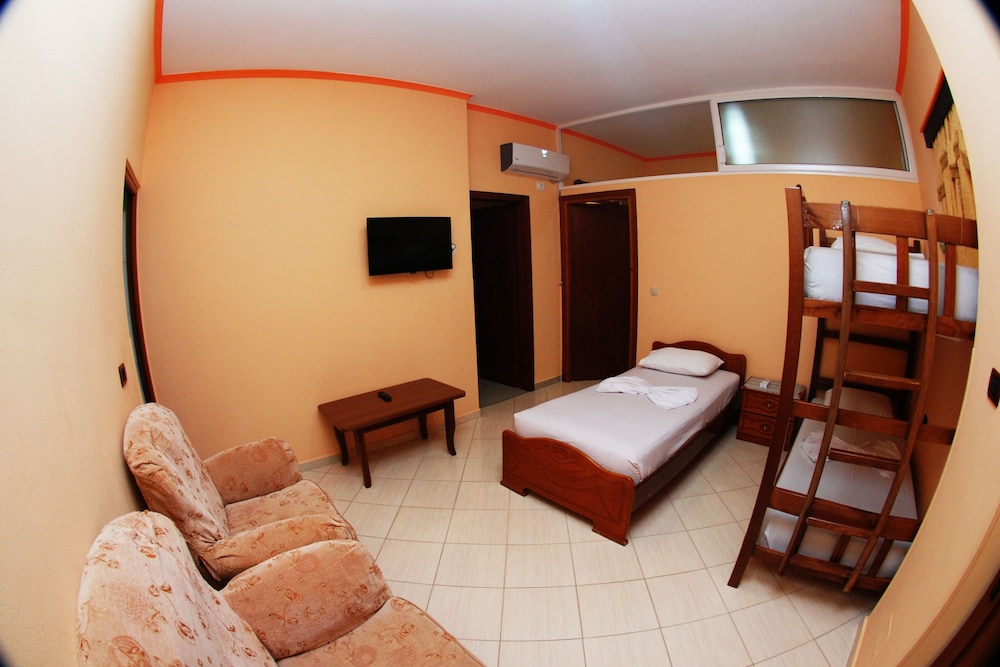 Apartment, 3 Bedrooms