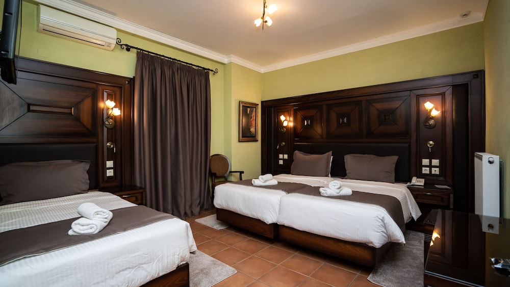 Triple Room, Forest and Mountain View - Photo 5
