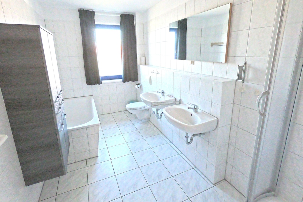 3-room apartment with balcony at Classee photo 2