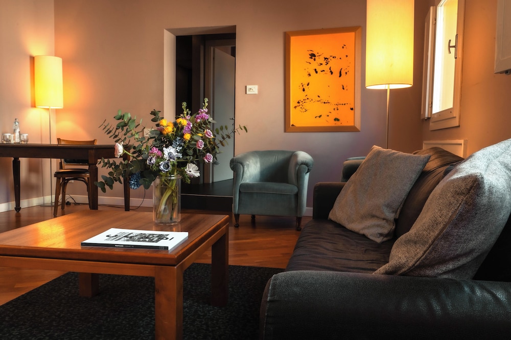 Wellness Suite - Photo 1