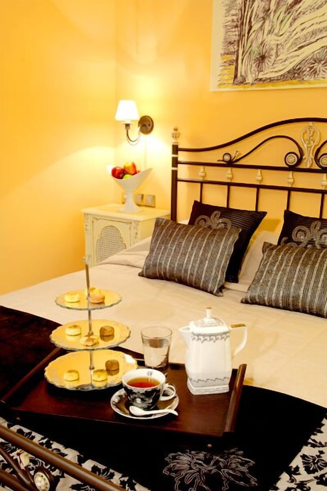 Standard Double or Twin Room photo 3