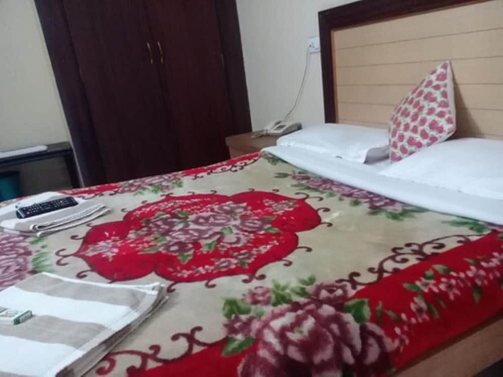Standard Room photo 3