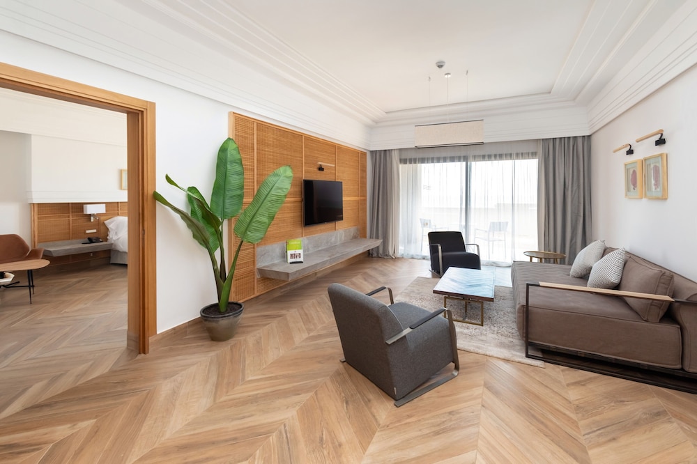Junior Suite, Terrace (Pool Access, Adults Only) - Photo 3