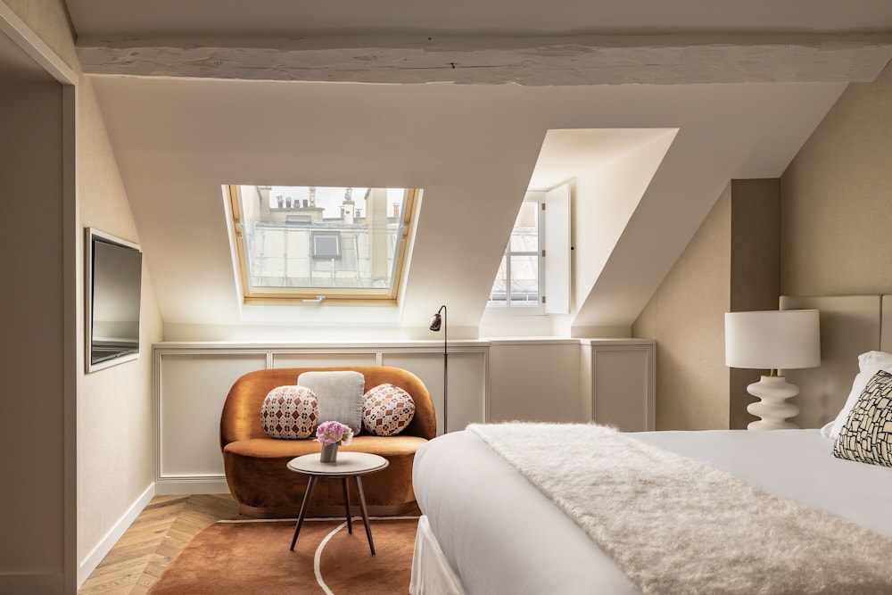 Signature Suite (James Joyce) photo 3