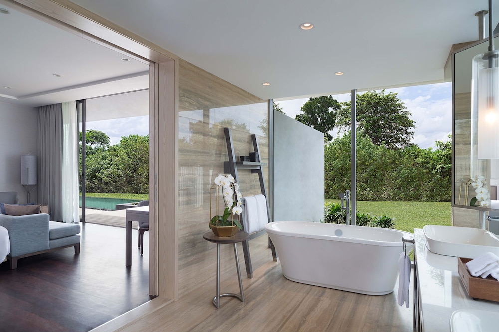 Three Bedroom Beach Residence - Photo 3