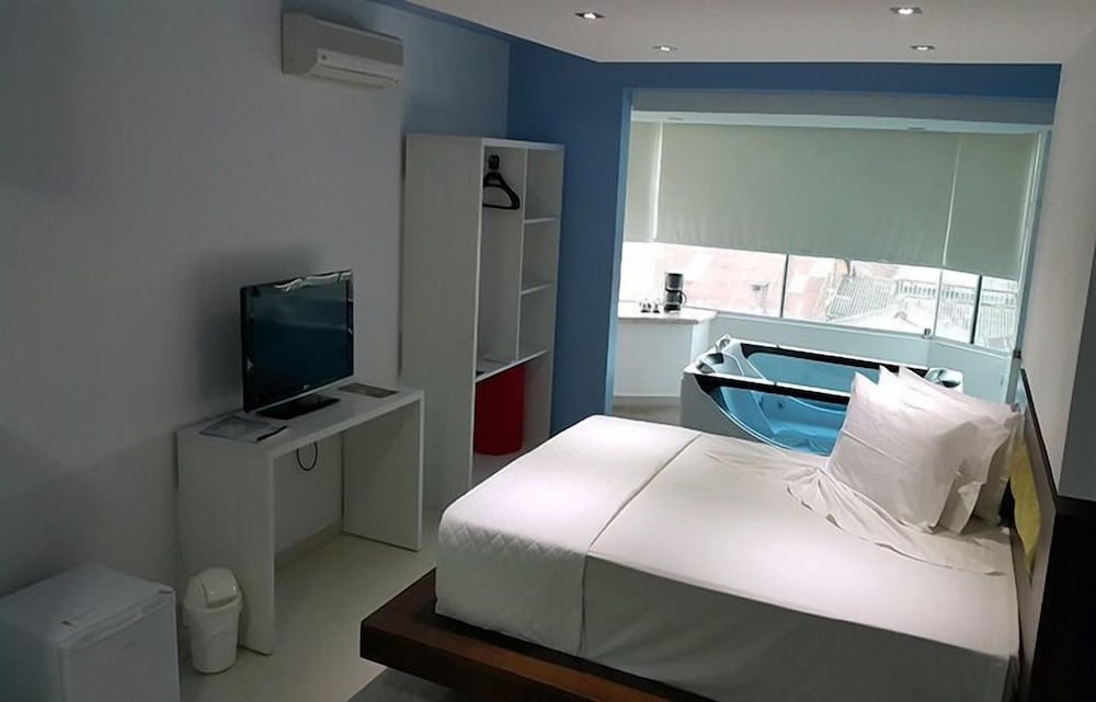 Honeymoon Double Room photo 3