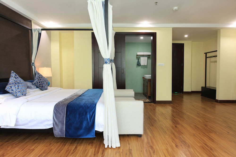 Superior Honeymoon Room With Mountain View photo 1