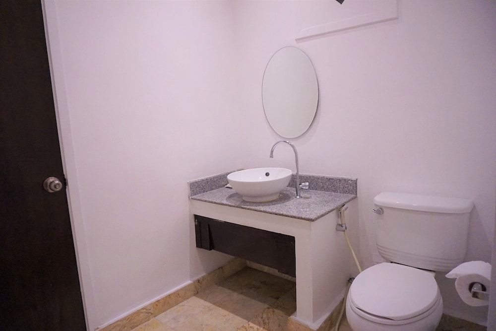 Executive Suite, Multiple Beds photo 3
