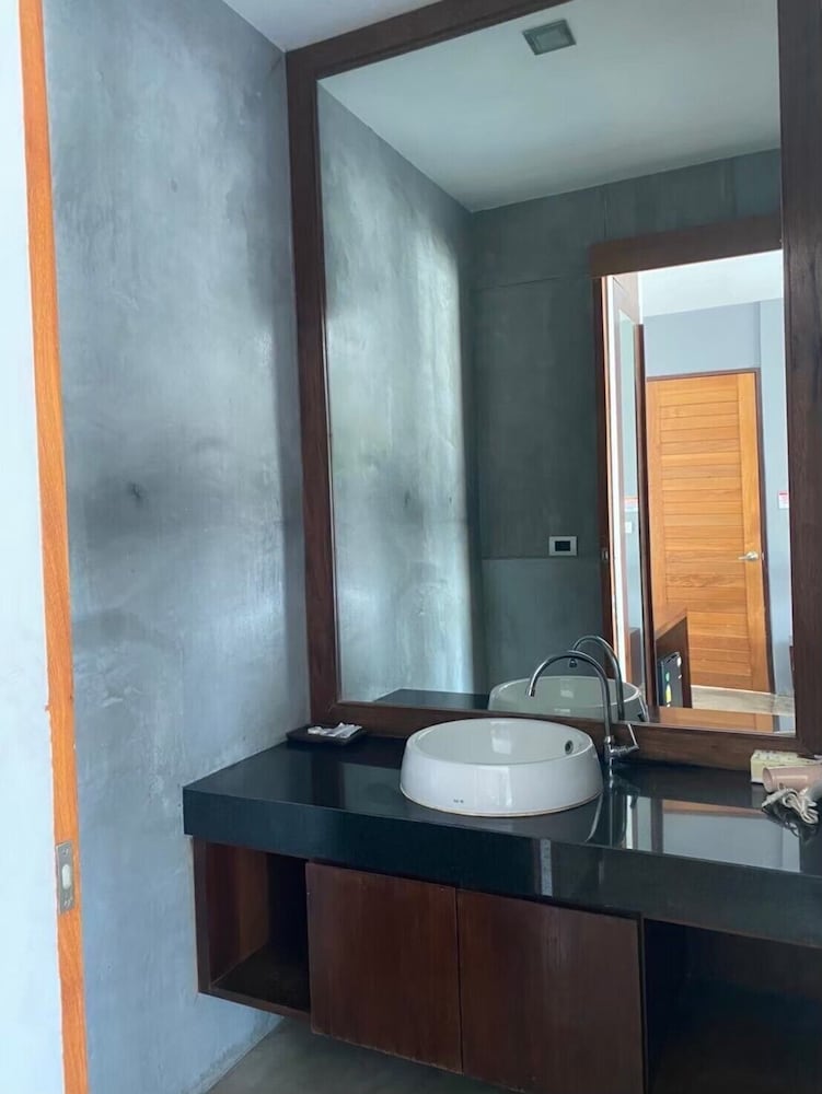 Deluxe Double or Twin Room - Photo 4