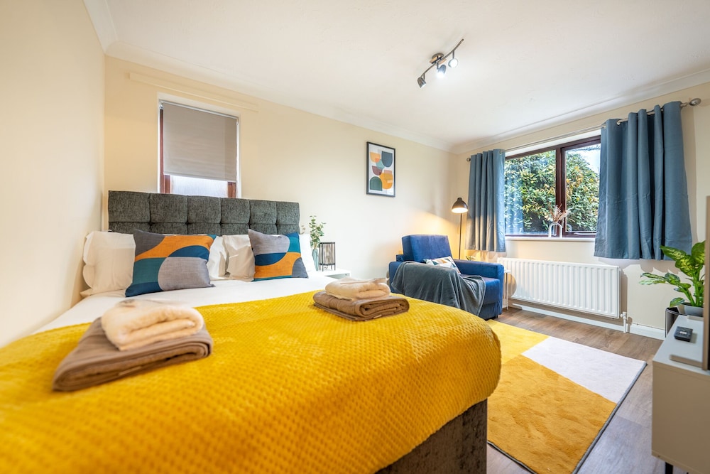 Apartment, Ensuite, Garden View photo 1