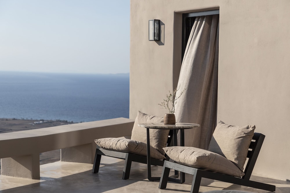 Rocky Room with Sea View and Independent Pool - Photo 6