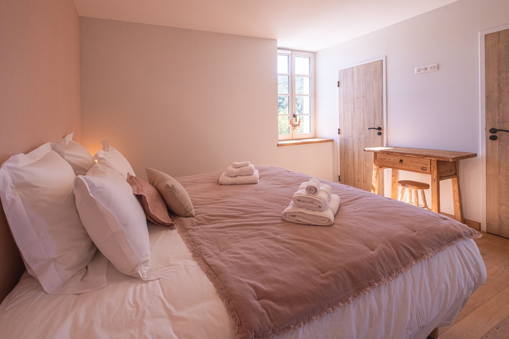Superior Double or Twin Room - Photo 1