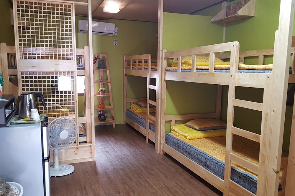 Room (6-Bed Male Dormitory)