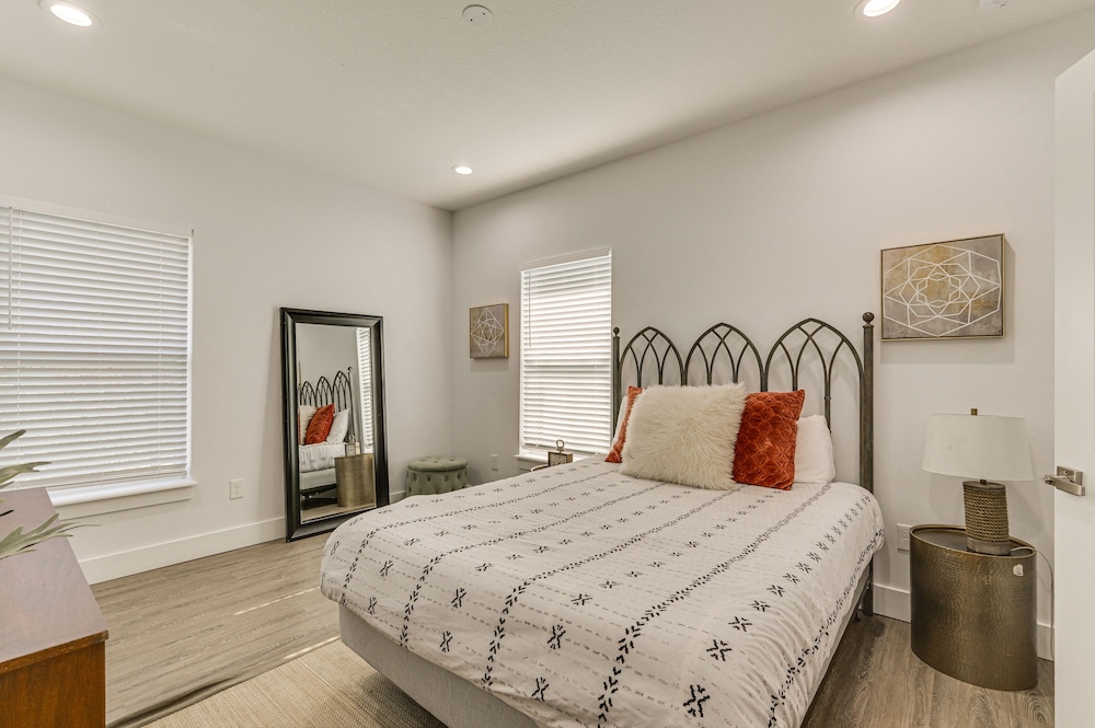 House (5 Bedrooms) photo 1