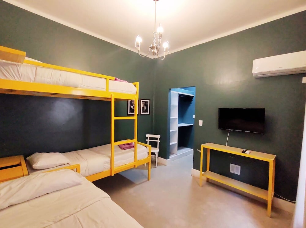 Design Triple Room