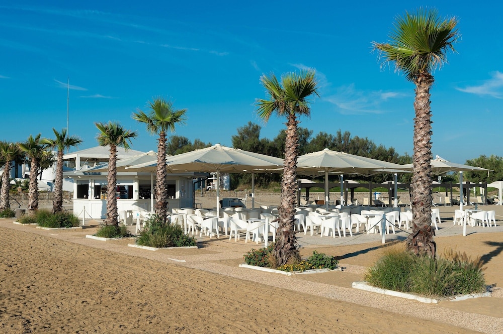 Villa photo 3