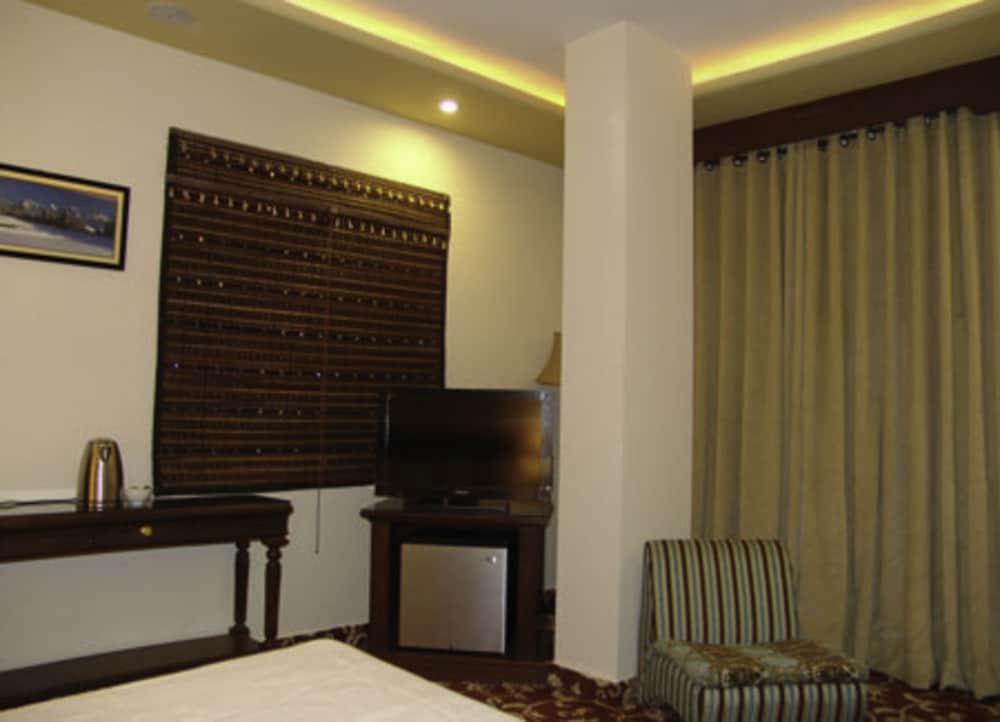 Executive Room photo 2