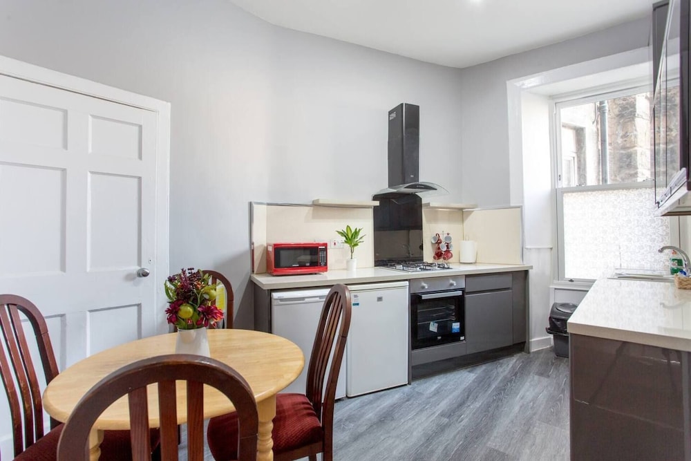 Apartment - Photo 17