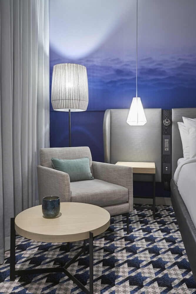 Classic Room, 1 King Bed, Non Smoking, City View